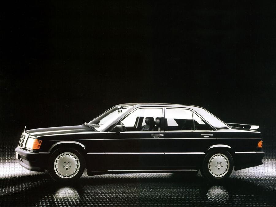  Mercedes-Benz 190 E 2.3-16 1984 года  (фото 14 из 27)